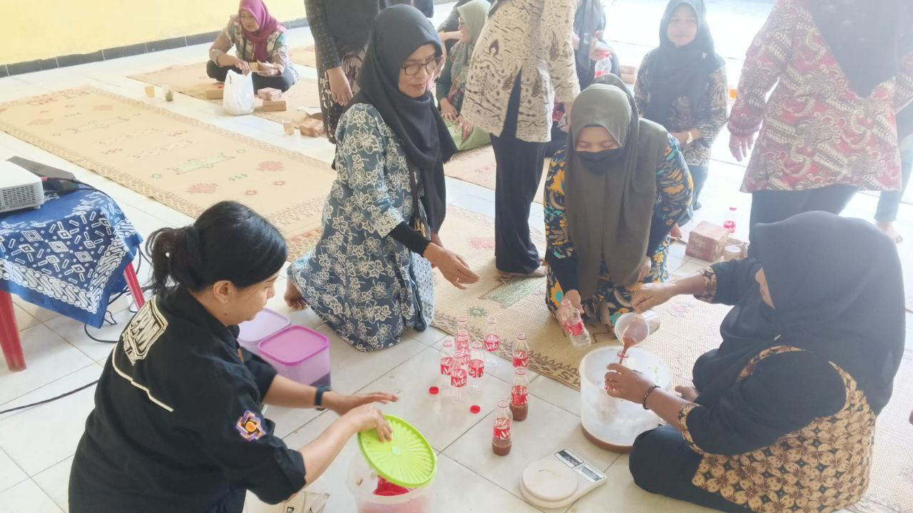 forum jogja resik - pelatihan pengolahan sampah jadi eco enzyme - 4
